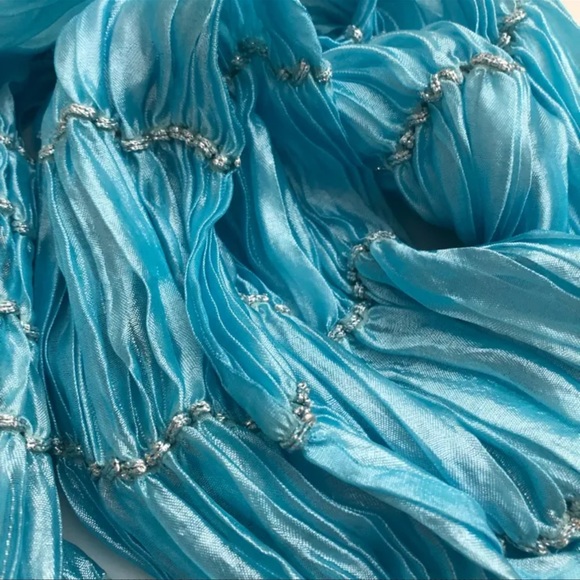 Y2K| NWT Wrinkled Turquoise Silk Blend Scarf - Picture 4 of 7
